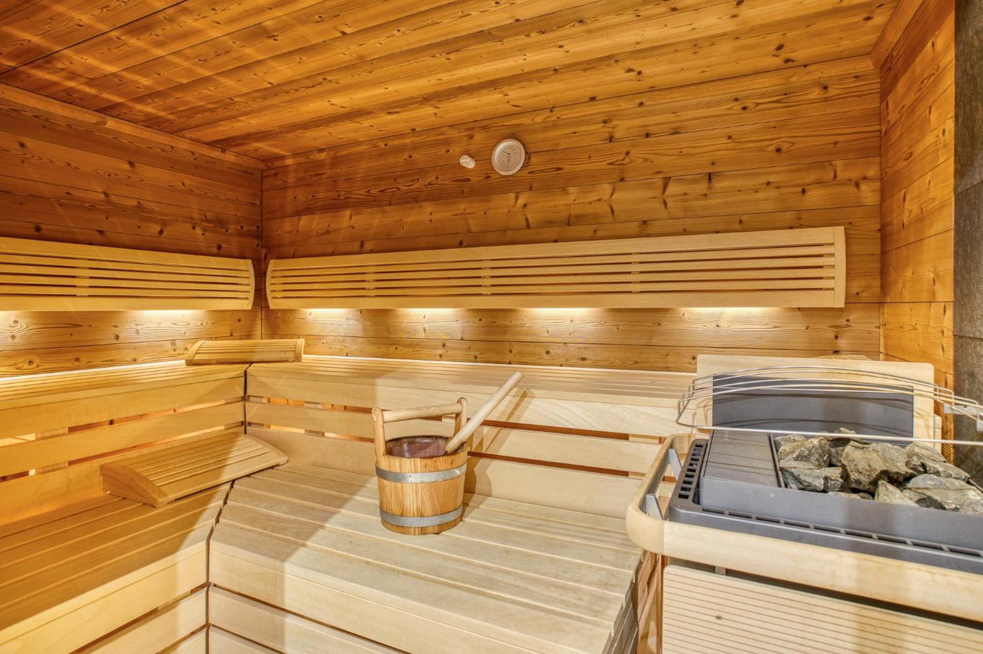 Hotel Jaegerhof Oetz Kültér fotó