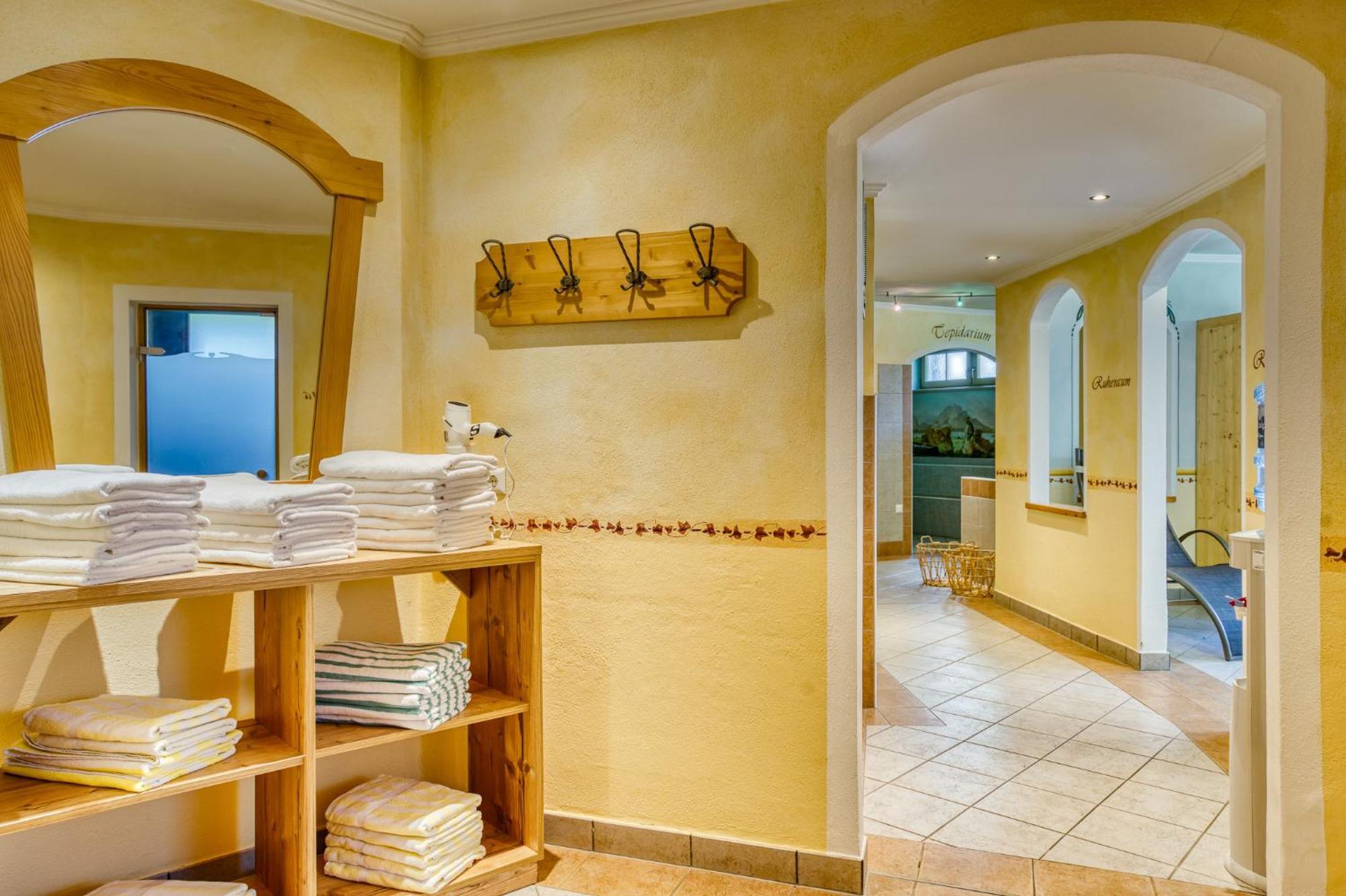 Hotel Jaegerhof Oetz Kültér fotó