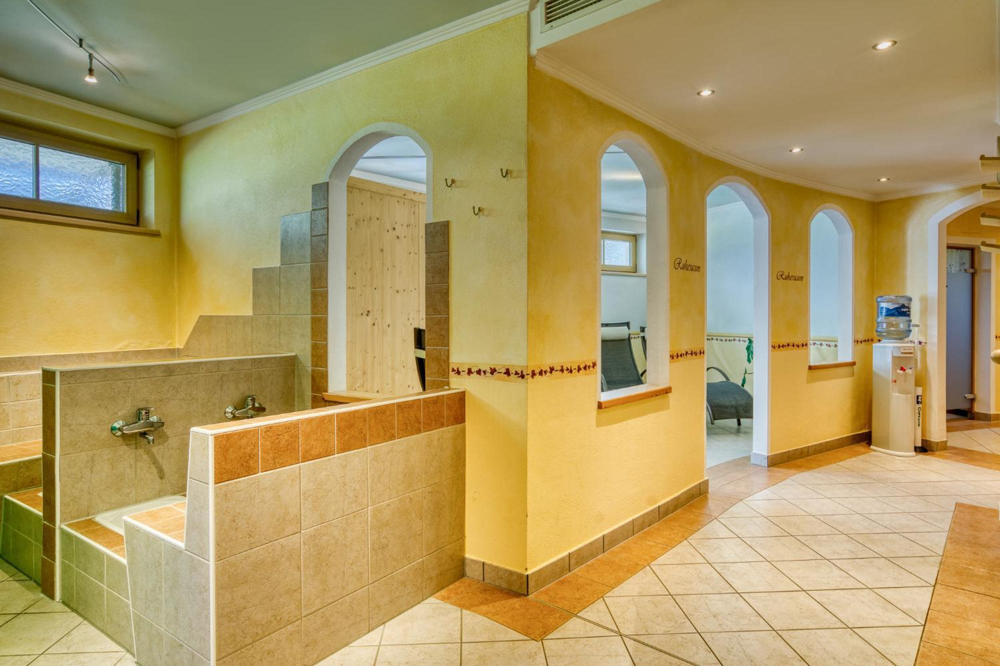 Hotel Jaegerhof Oetz Kültér fotó