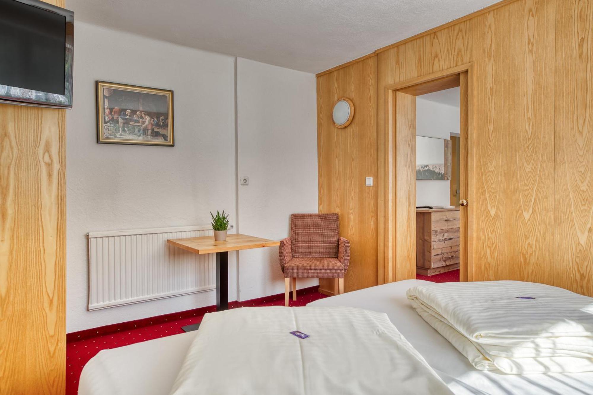 Hotel Jaegerhof Oetz Szoba fotó