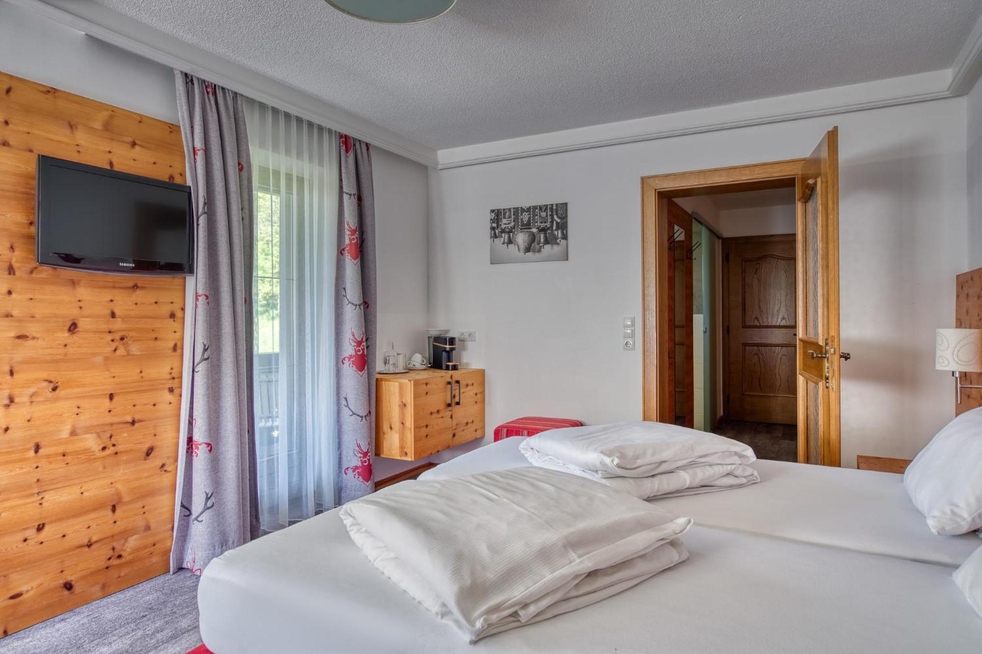 Hotel Jaegerhof Oetz Szoba fotó